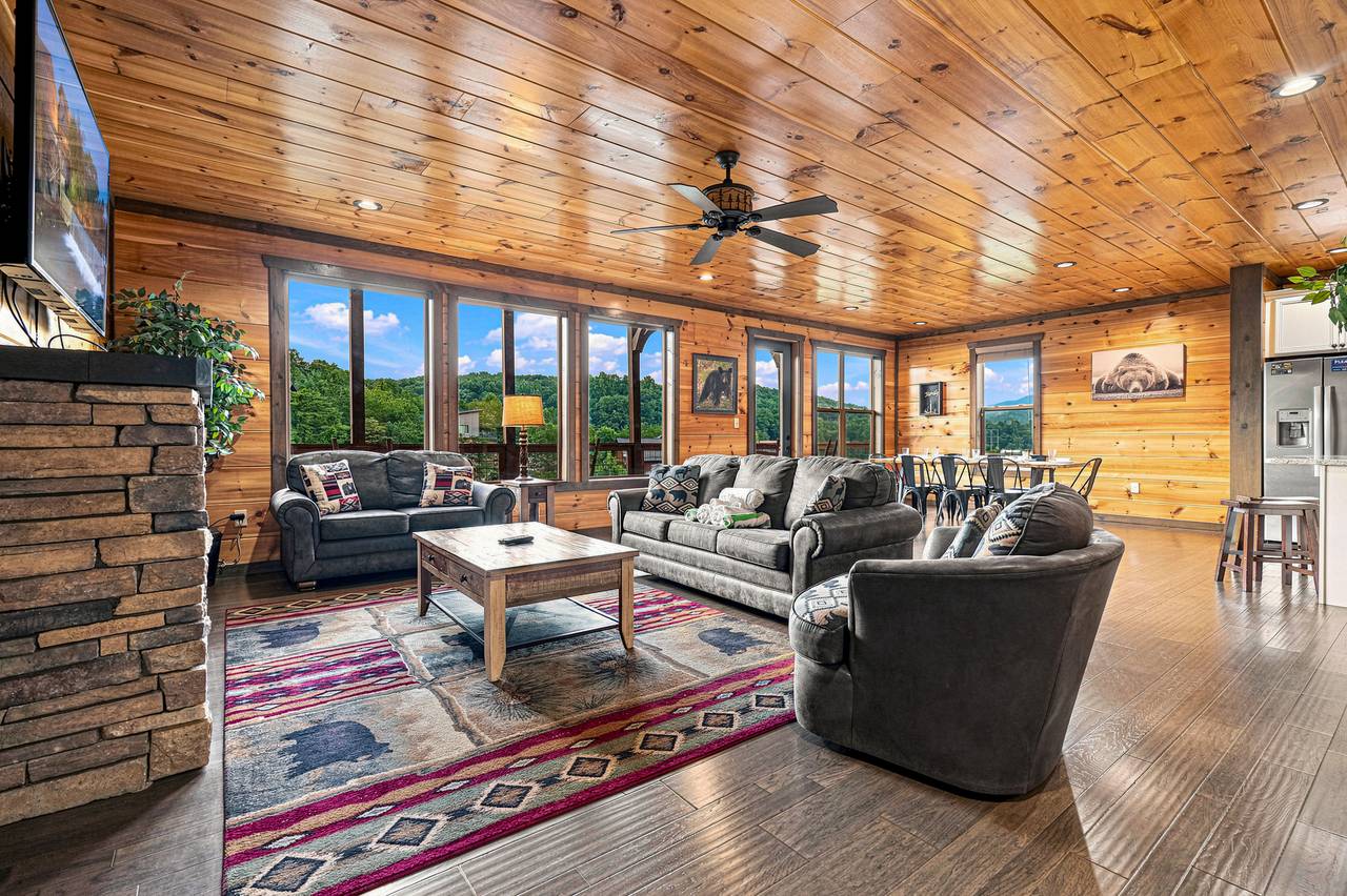 Relax on the queen sleeper sofa after a day in the Smokies. Relax on the queen sleeper sofa after a day in the Smokies.