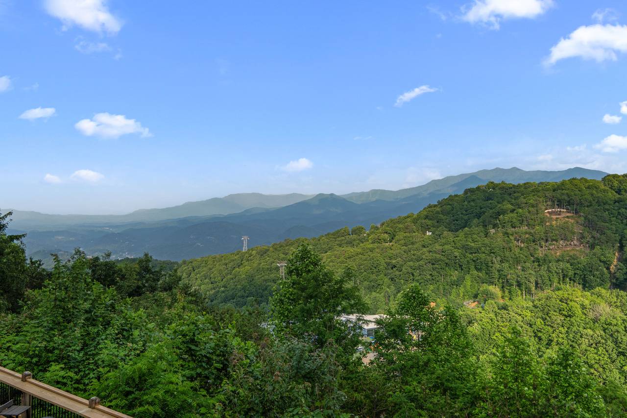 Priceless views of The Great Smoky Mountains! Priceless views of The Great Smoky Mountains!