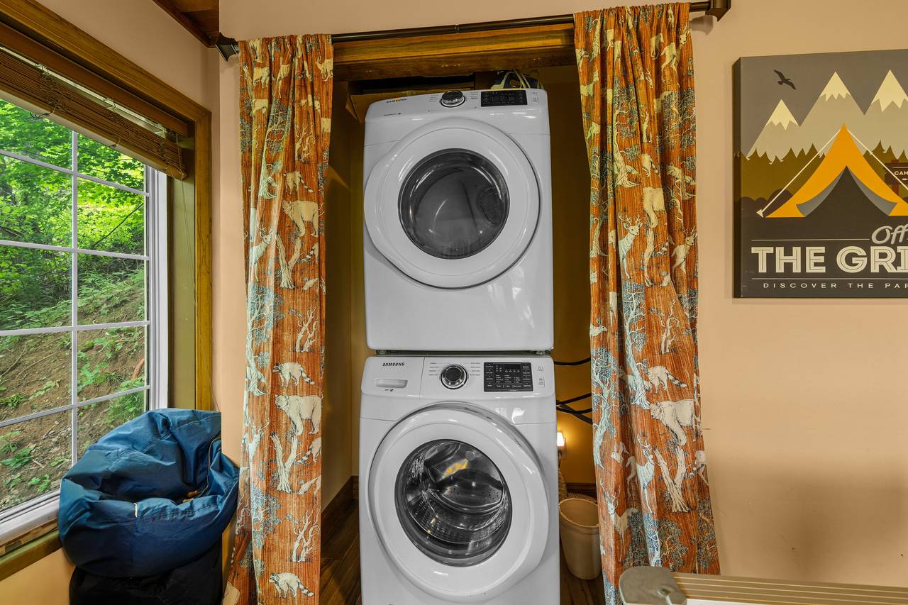 Stackable washing machine and dryer Stackable washing machine and dryer