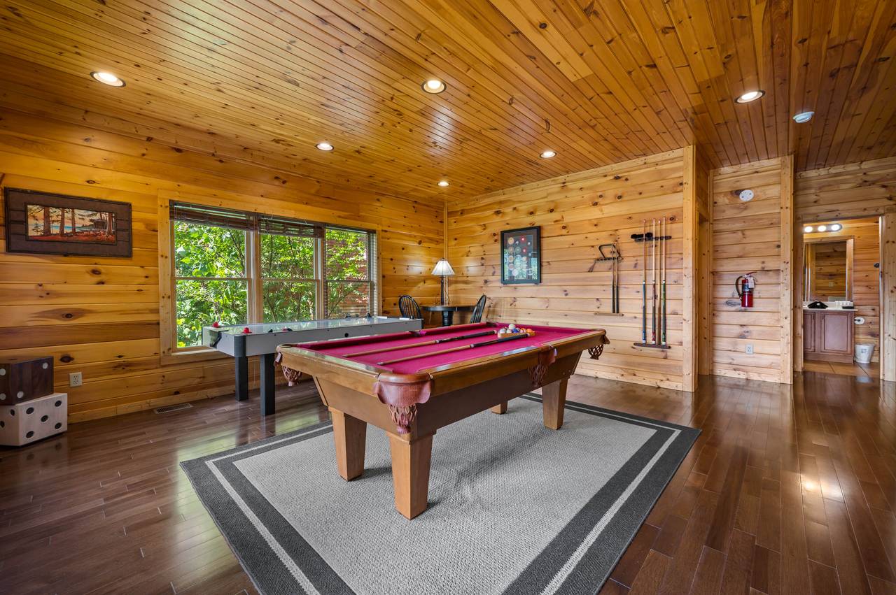 Game Room: Pool Table, Air Hockey, Golden Tee, Multi-Cade Arcade Game Room: Pool Table, Air Hockey, Golden Tee, Multi-Cade Arcade