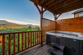Private hot tub with beautiful views Private hot tub with beautiful views