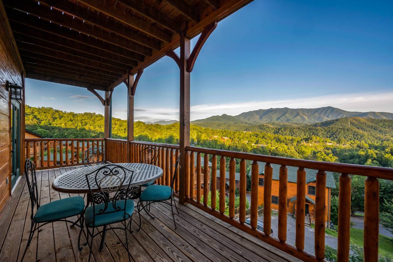 Gorgeous views of the Smoky Mountains! Gorgeous views of the Smoky Mountains!