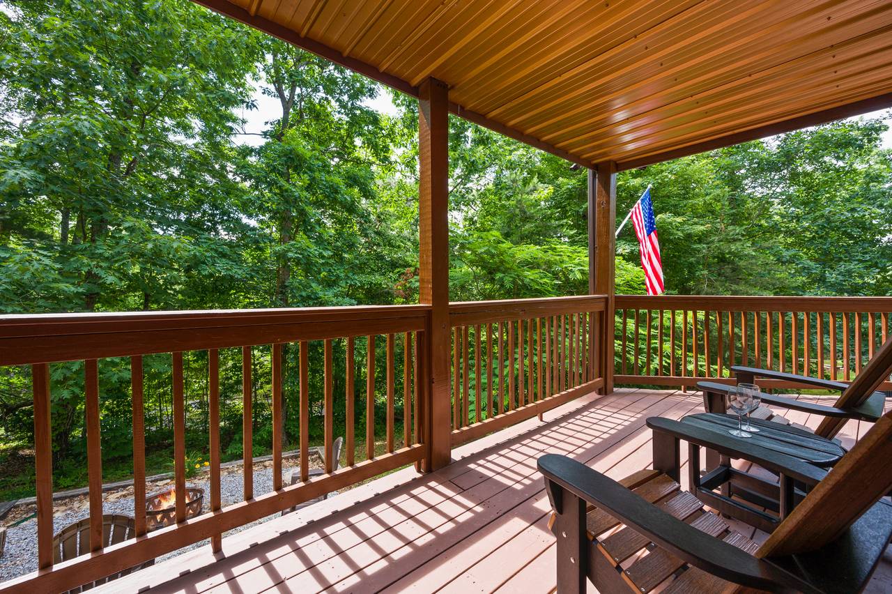 Wrap around deck seating Wrap around deck seating
