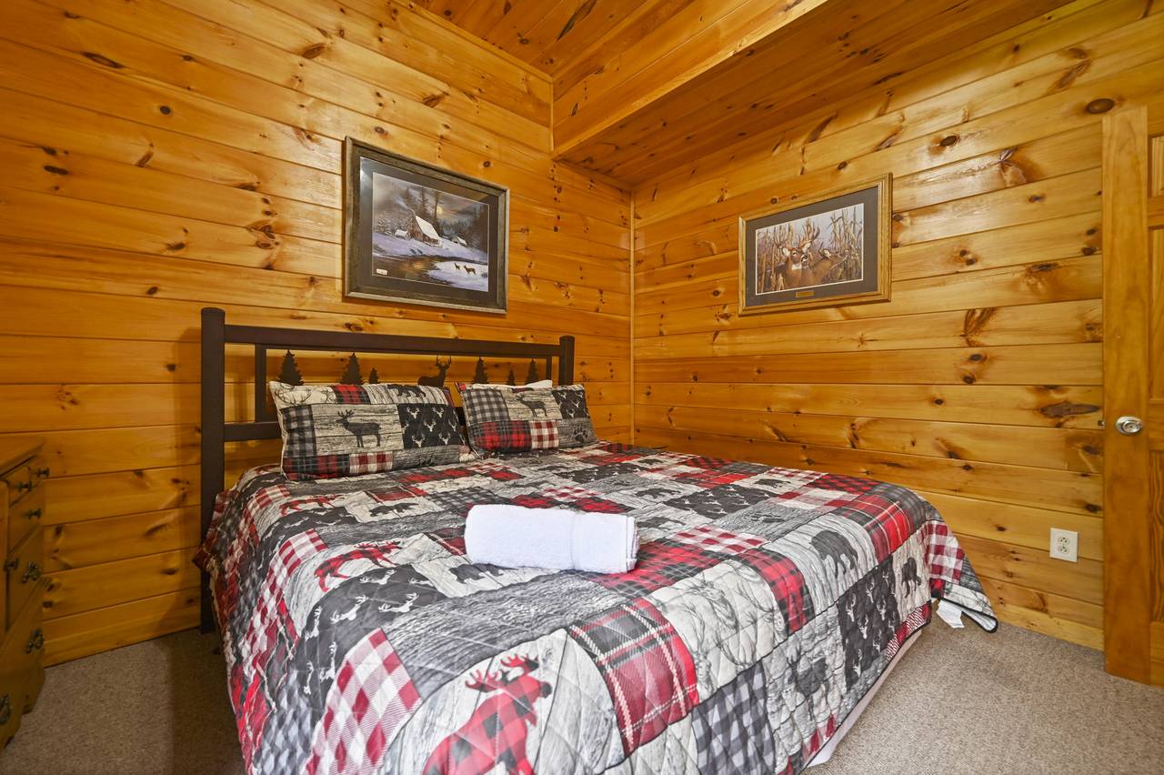 <span class="name">King Bed</span> <span class="name">King Bed</span>