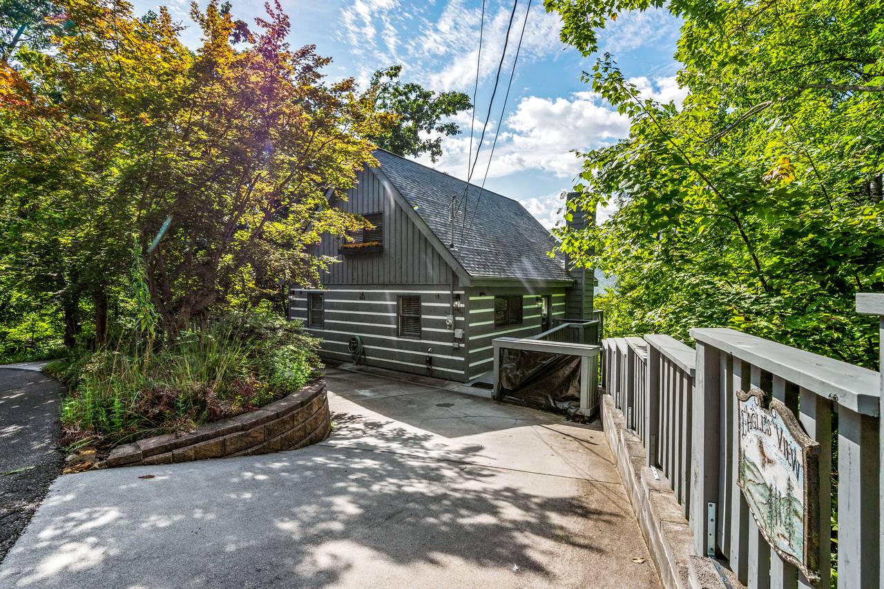 Welcome to Eagles View, offered by Bear Tracts Welcome to Eagles View, offered by Bear Tracts