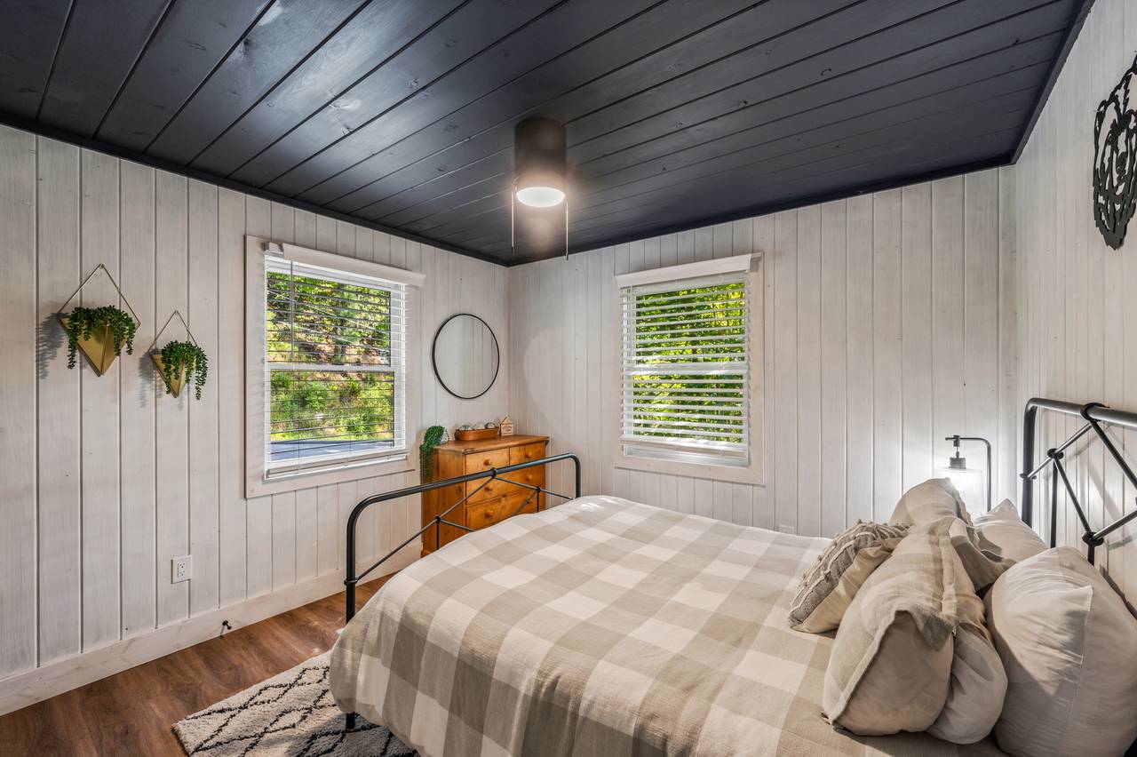 Main floor bedroom with king bed Main floor bedroom with king bed