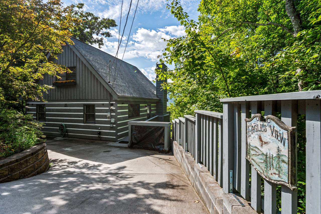 Welcome to Eagles View, offered by Bear Tracts Welcome to Eagles View, offered by Bear Tracts