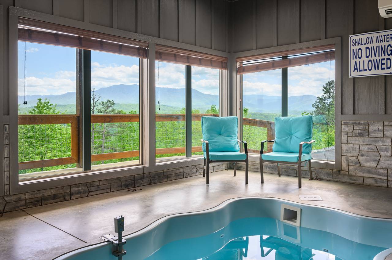 A Bears Poolside View. Pool room with a view! A Bears Poolside View. Pool room with a view!