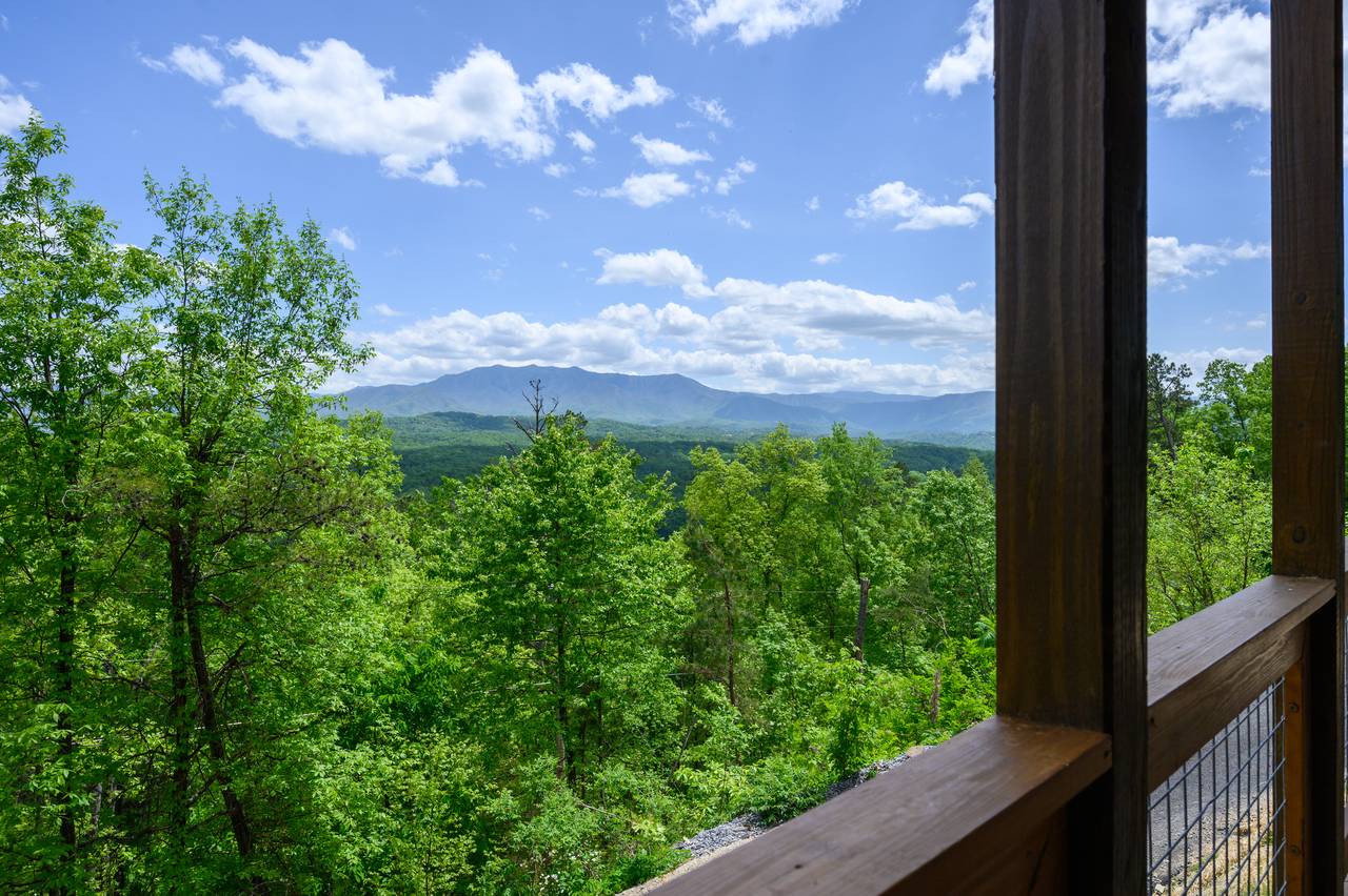 Breath-taking views of The Great Smoky Mountains! Breath-taking views of The Great Smoky Mountains!