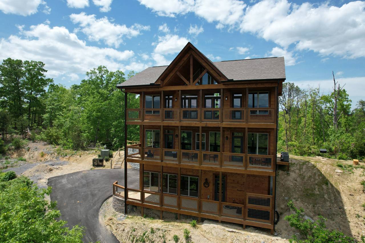 Exterior Exterior