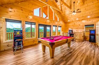 Game Room: Pool Table, NBA Jams, Street fighter, & Pac-Man Game Room: Pool Table, NBA Jams, Street fighter, & Pac-Man
