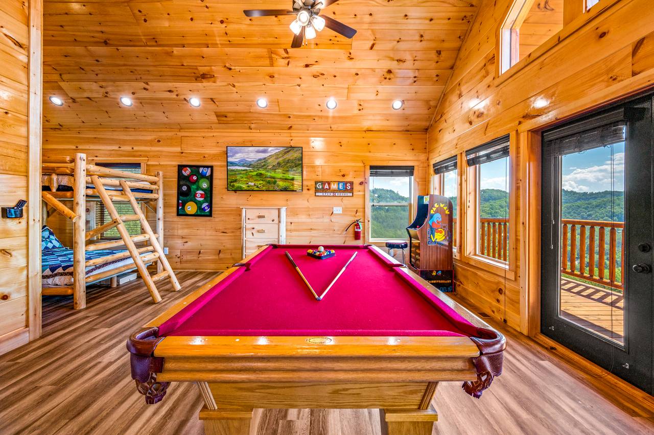 Game Room: Pool Table, NBA Jams, Street fighter, & Pac-Man Game Room: Pool Table, NBA Jams, Street fighter, & Pac-Man