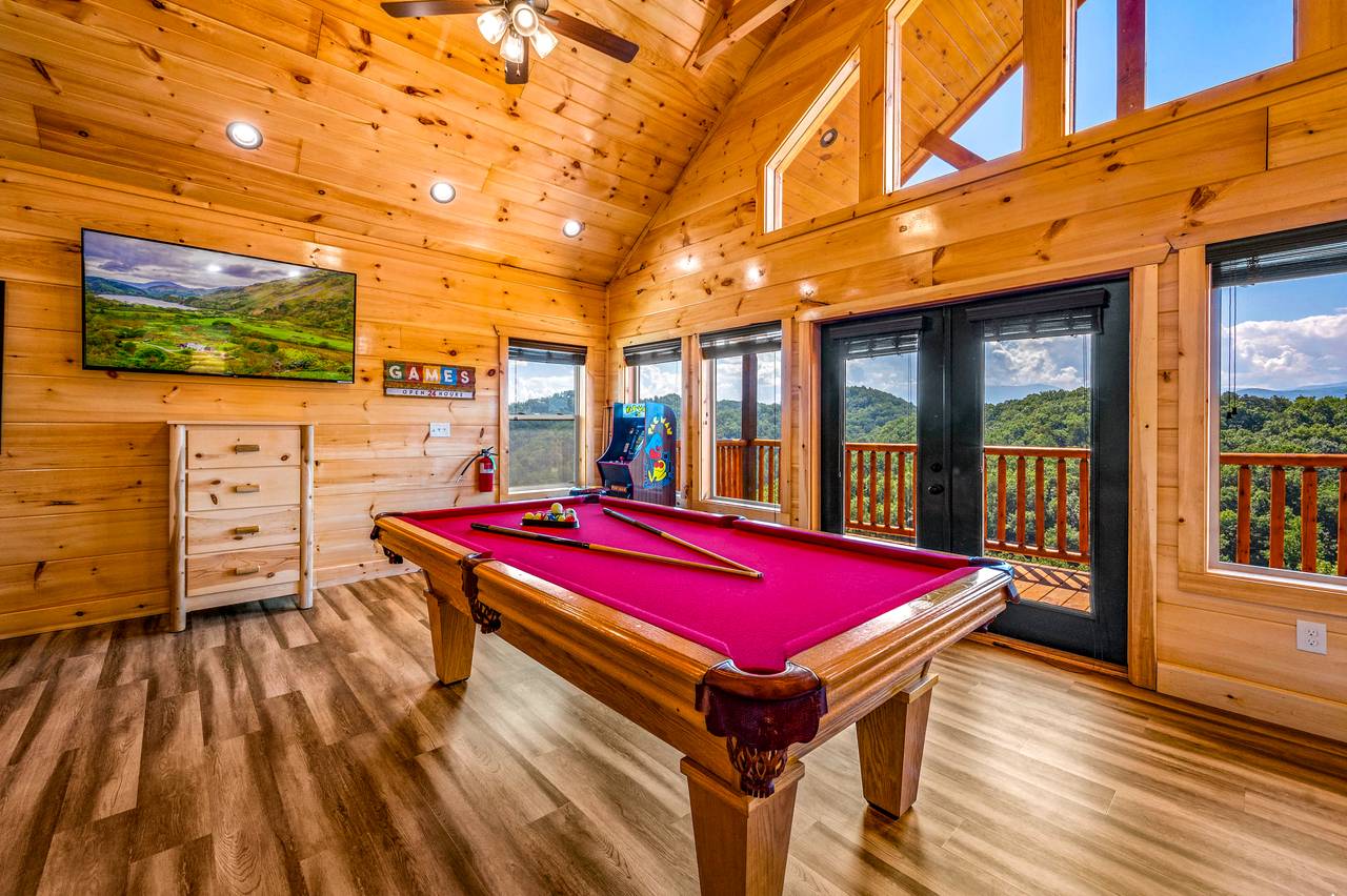 Game Room: Pool Table, NBA Jams, Street fighter, & Pac-Man Game Room: Pool Table, NBA Jams, Street fighter, & Pac-Man