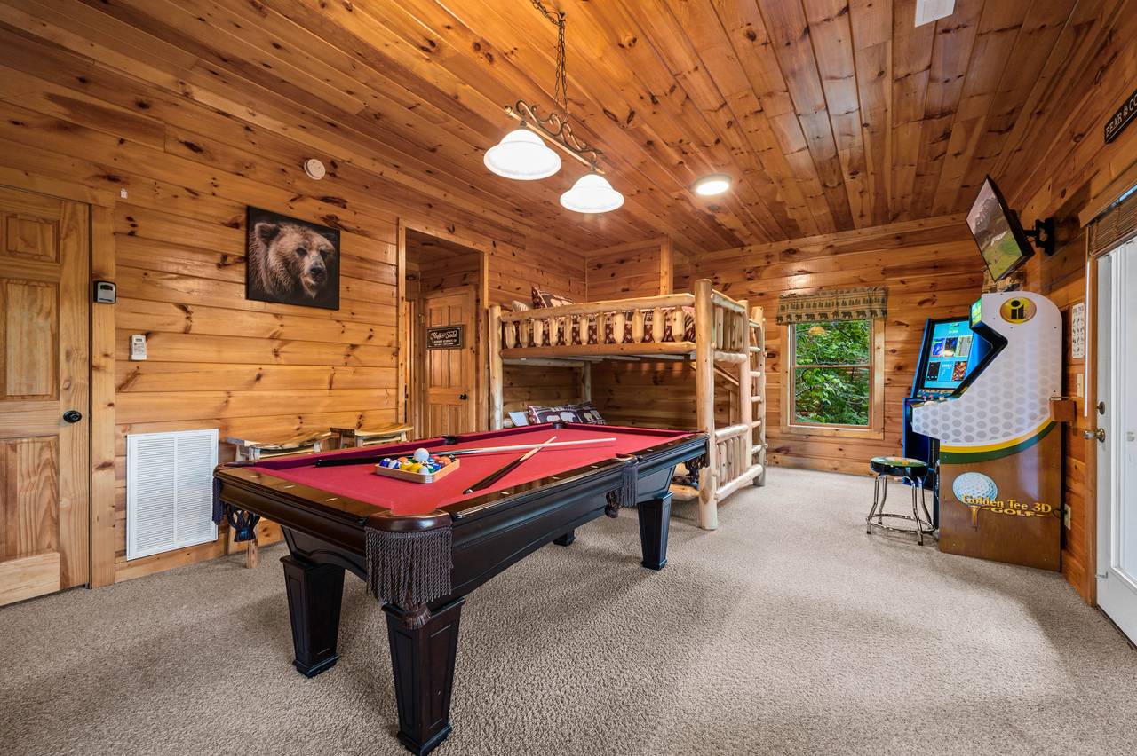 Game Room: Pool Table, Golden Tee, Multi-Cade; Queen Bunk Game Room: Pool Table, Golden Tee, Multi-Cade; Queen Bunk