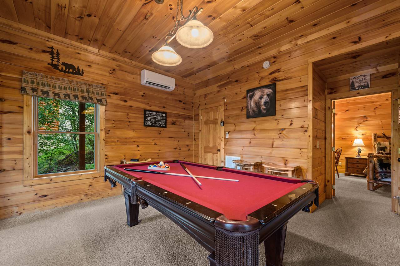 Game Room: Pool Table, Golden Tee, Multi-Cade; Queen Bunk Game Room: Pool Table, Golden Tee, Multi-Cade; Queen Bunk