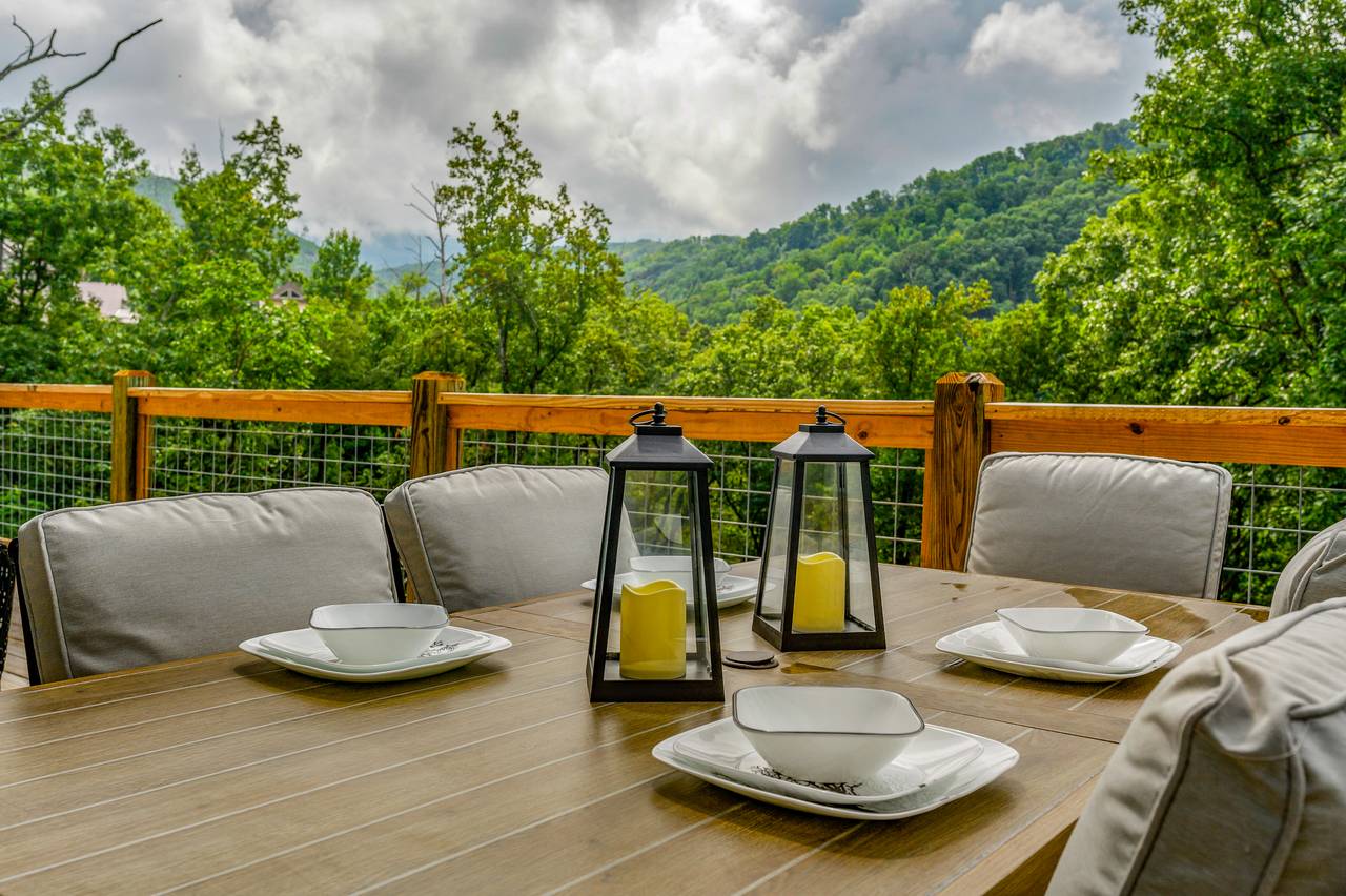 Enjoy outdoor dining with Smoky Mountain views. Enjoy outdoor dining with Smoky Mountain views.