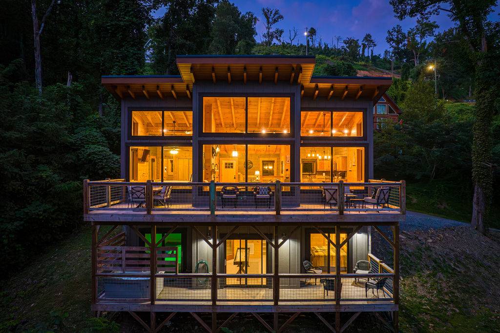 Exterior Exterior