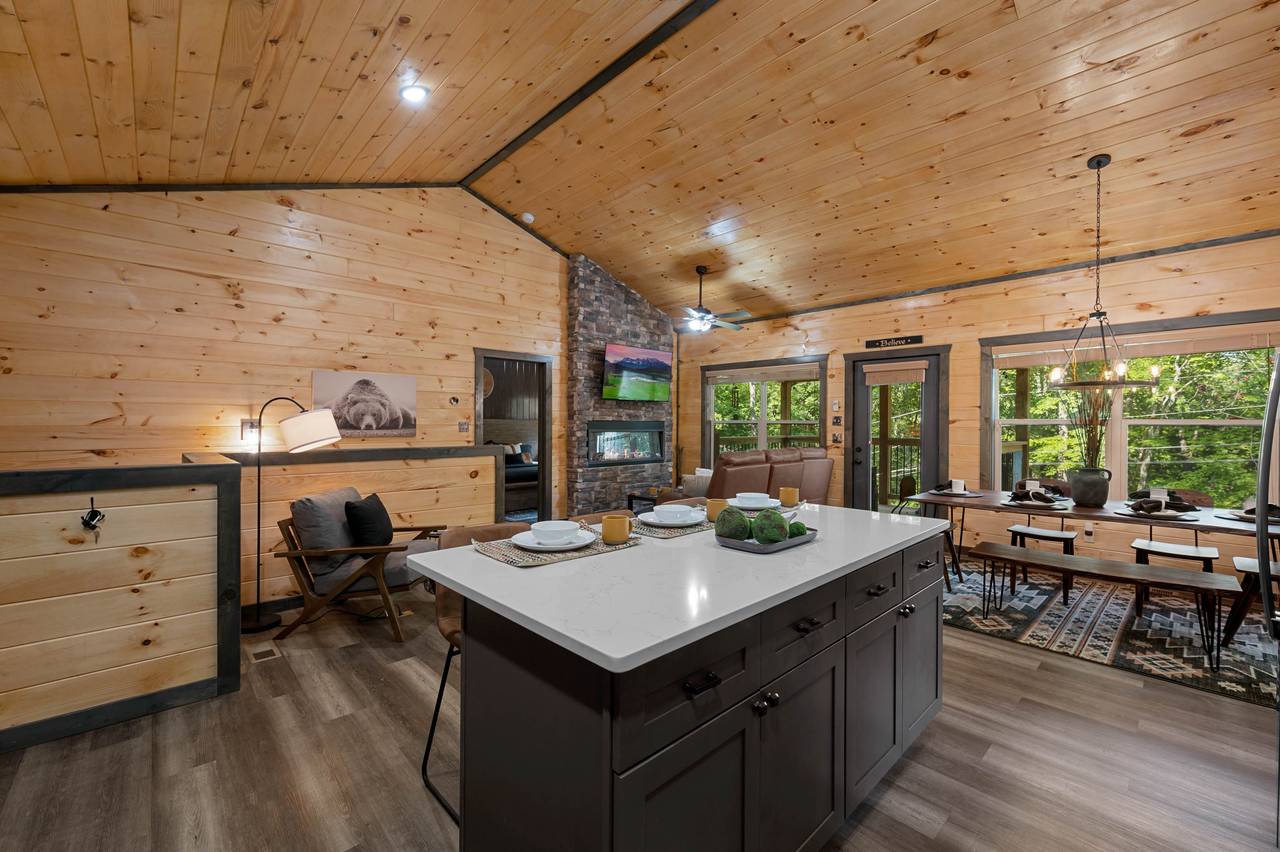 Kitchen island that provides seating and additional counterspace Kitchen island that provides seating and additional counterspace