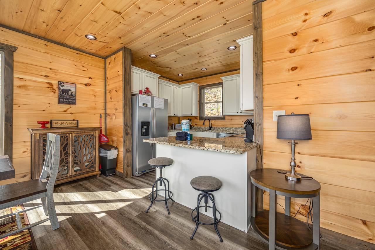 Fully equipped kitchen: cook/dinner/bake/silver-ware included Fully equipped kitchen: cook/dinner/bake/silver-ware included