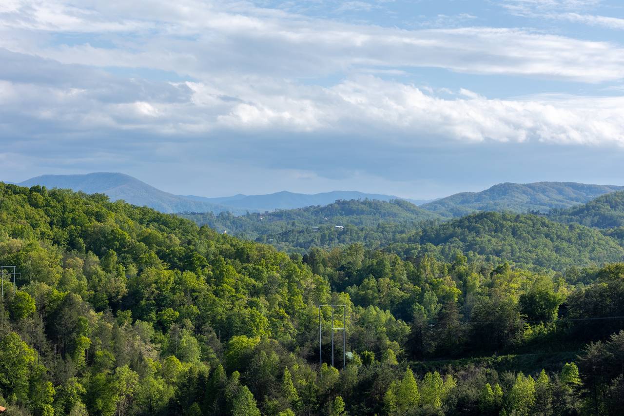 Gorgeous views of The Great Smoky Mountains! Gorgeous views of The Great Smoky Mountains!