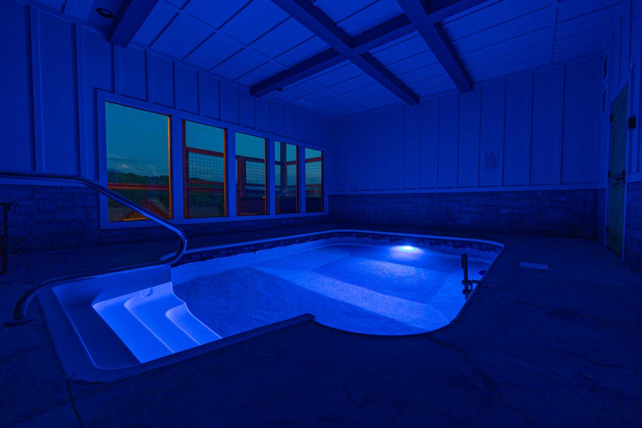 Private indoor heated (year-round) swimming pool Private indoor heated (year-round) swimming pool