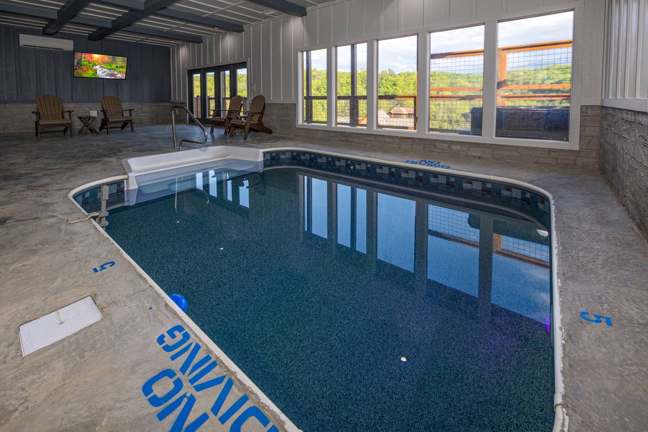 Splash in a private indoor heated swimming pool! Splash in a private indoor heated swimming pool!