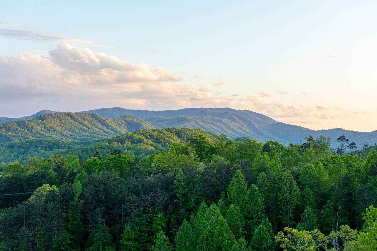 Gorgeous views of The Great Smoky Mountains! Gorgeous views of The Great Smoky Mountains!