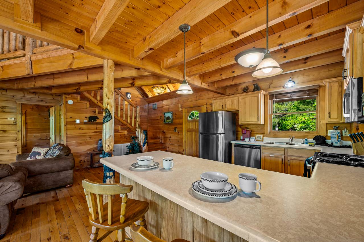 Fully equipped kitchen: cook/bake/dinner/silver-ware included Fully equipped kitchen: cook/bake/dinner/silver-ware included