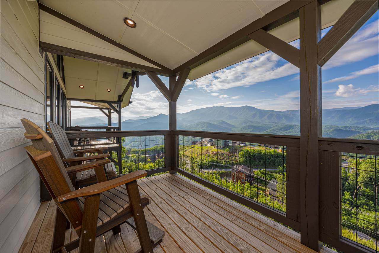 Upper level deck seating with gorgeous views of the Smokies! Upper level deck seating with gorgeous views of the Smokies!