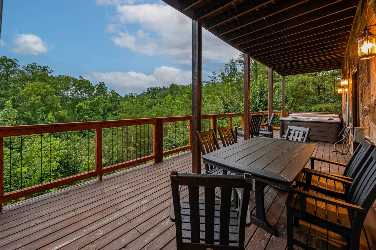 Outdoor dining table and hot tub Outdoor dining table and hot tub