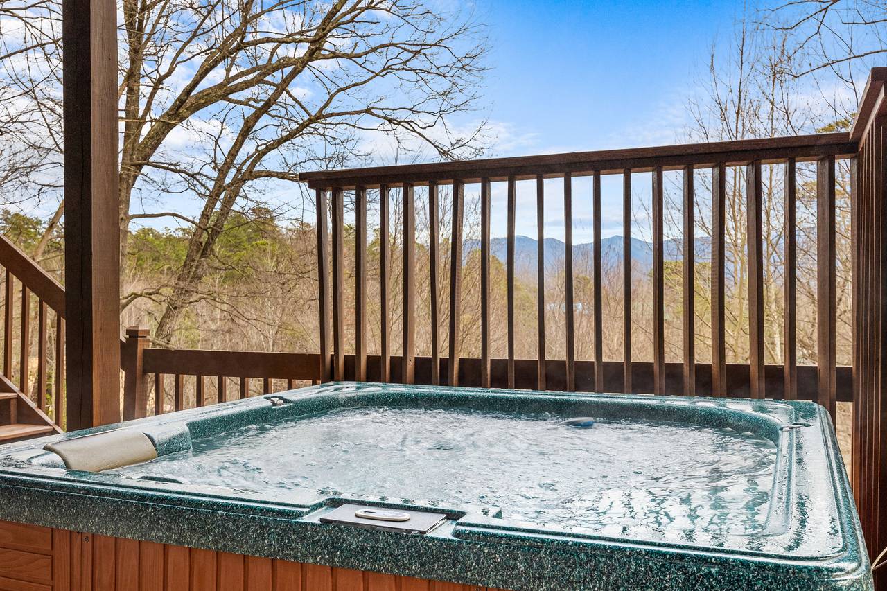 <span class="name">Private outdoor hot tub on the lower level deck</span> <span class="name">Private outdoor hot tub on the lower level deck</span>