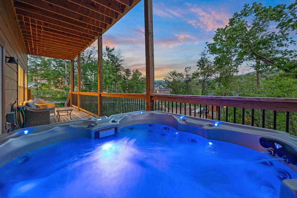 Private hot tub