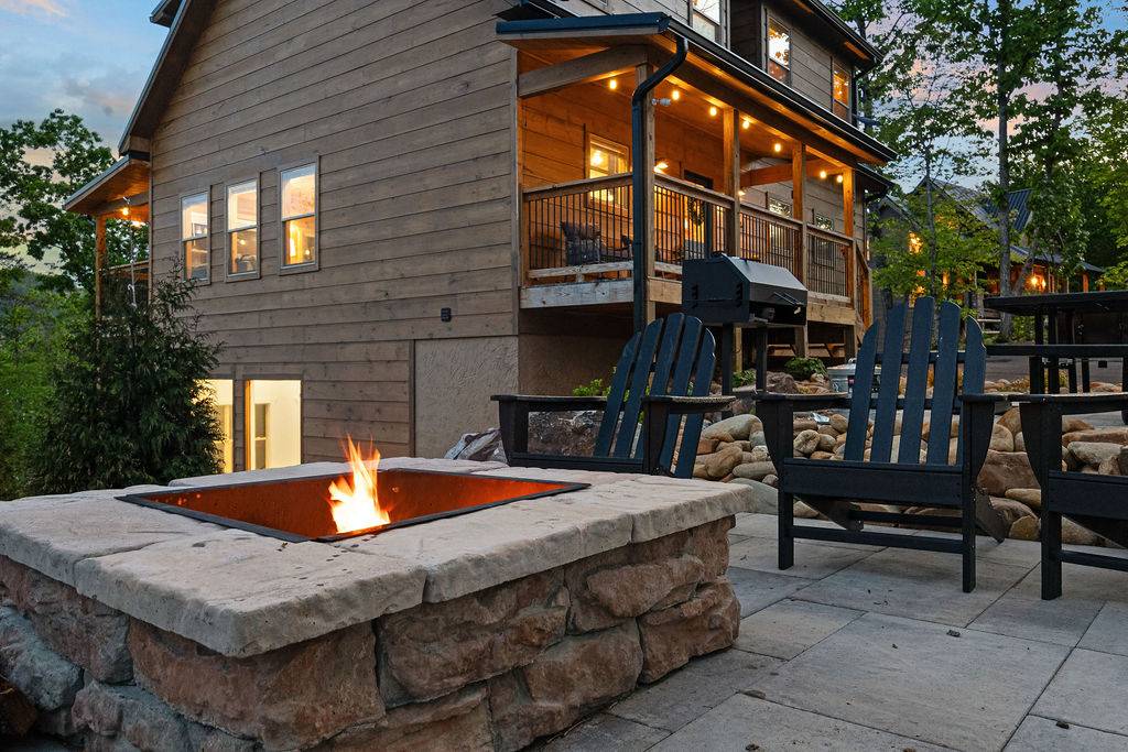 Private outdoor wood firepit