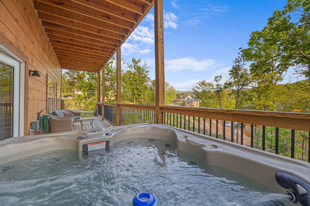 Private hot tub
