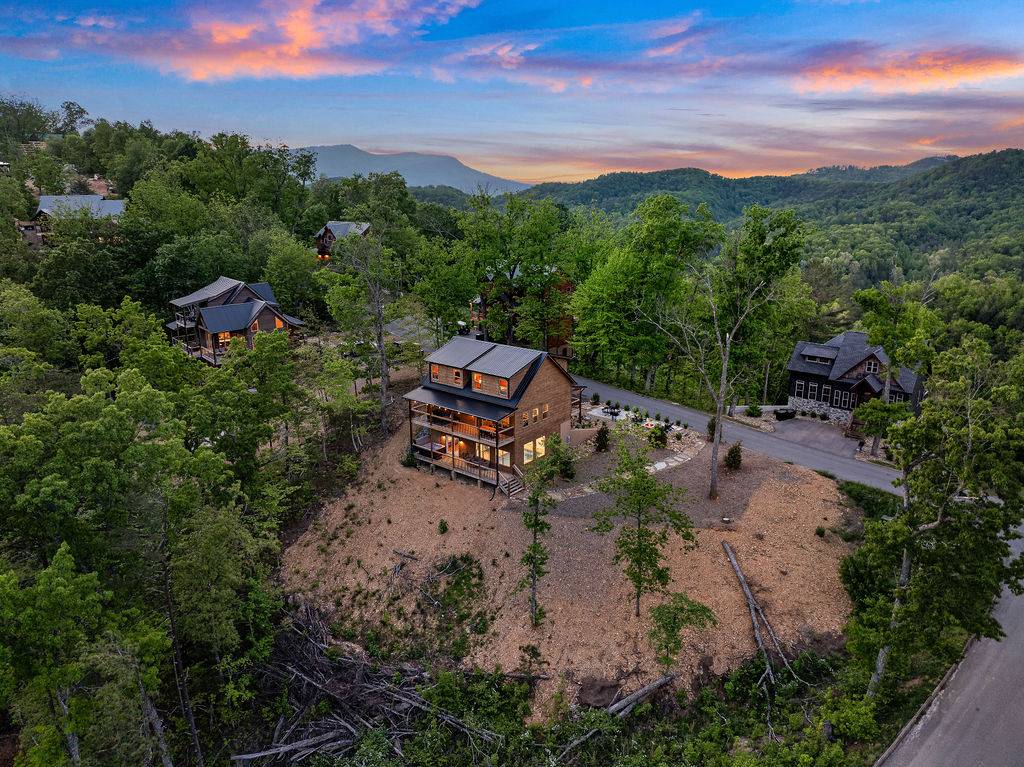 Welcome to Red Sky Retreat!