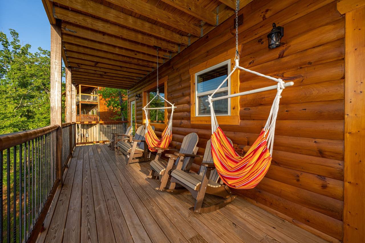 Chair hammocks invite guests to unwind outdoors Chair hammocks invite guests to unwind outdoors
