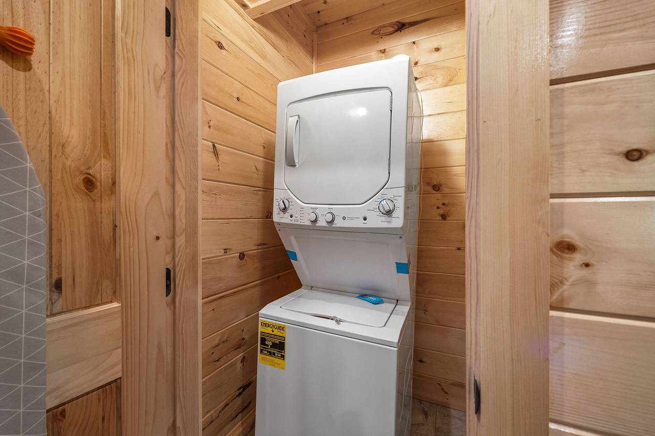 Stackable washing machine and dryer Stackable washing machine and dryer