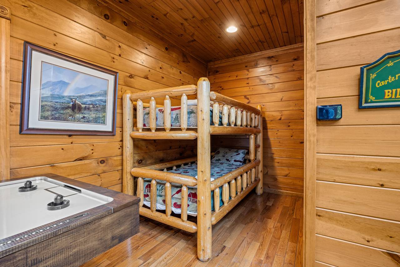 Twin over tiwin bunk bed Twin over tiwin bunk bed