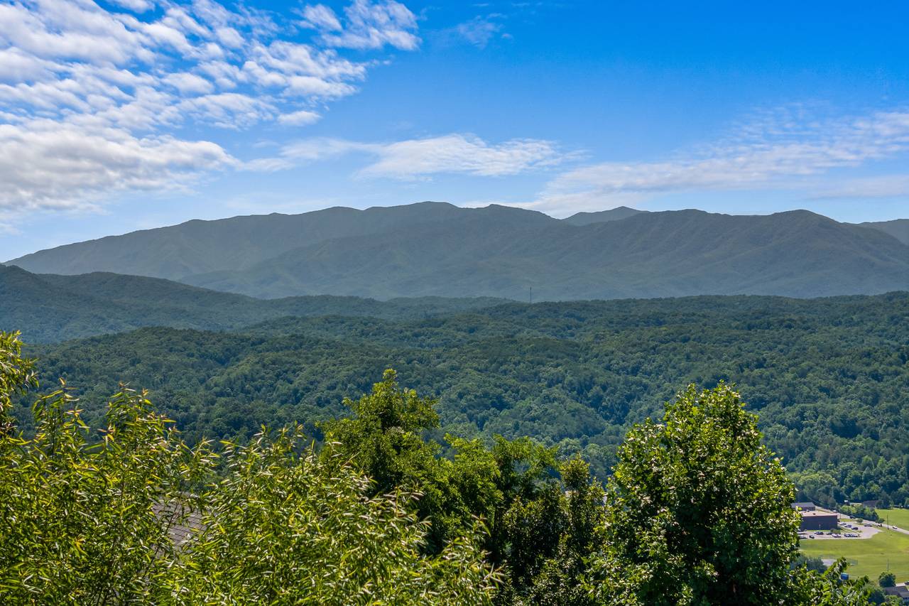 Beautiful views of The Great Smoky Mountains! Beautiful views of The Great Smoky Mountains!