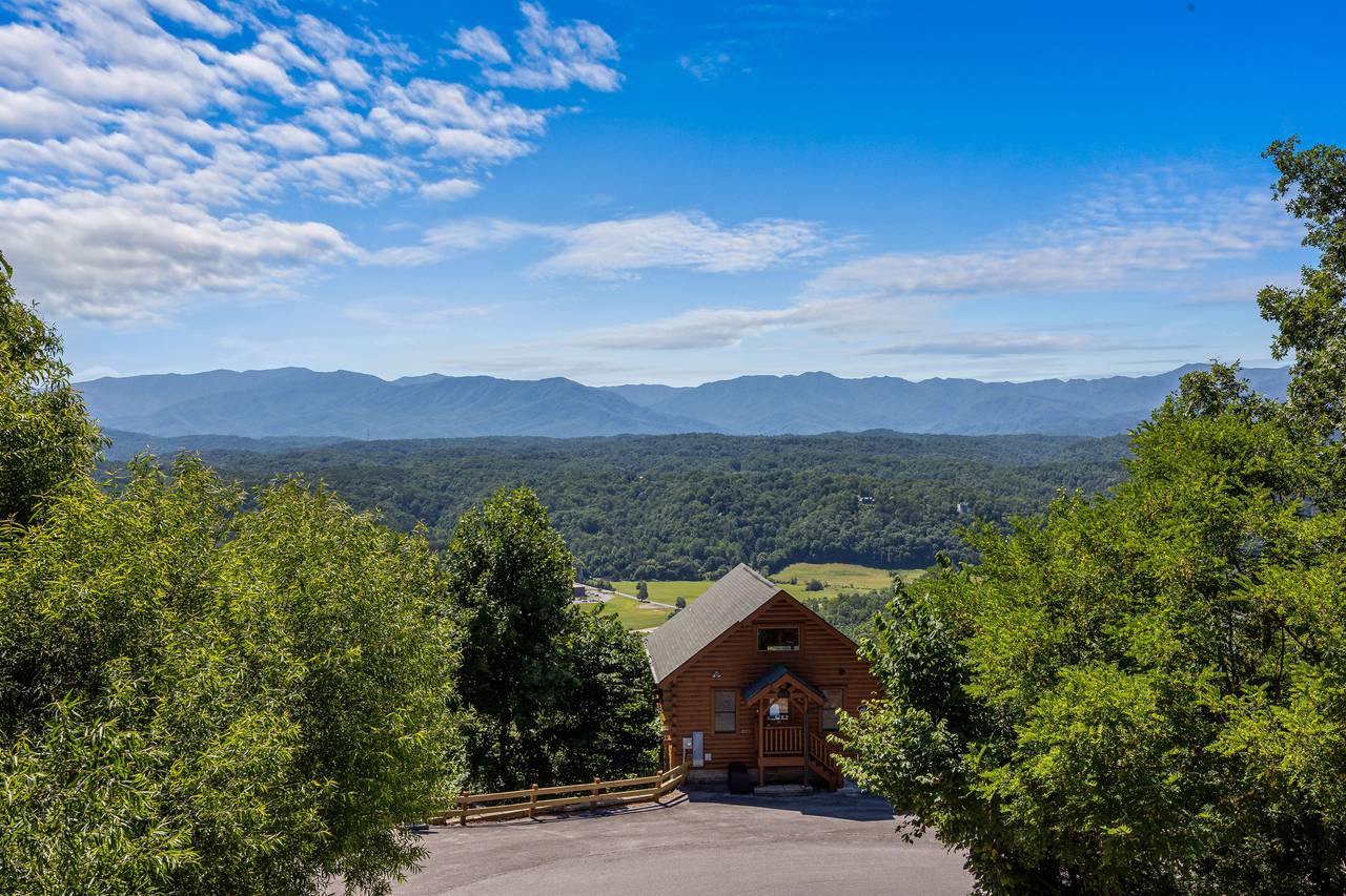 Beautiful views of The Great Smoky Mountains! Beautiful views of The Great Smoky Mountains!