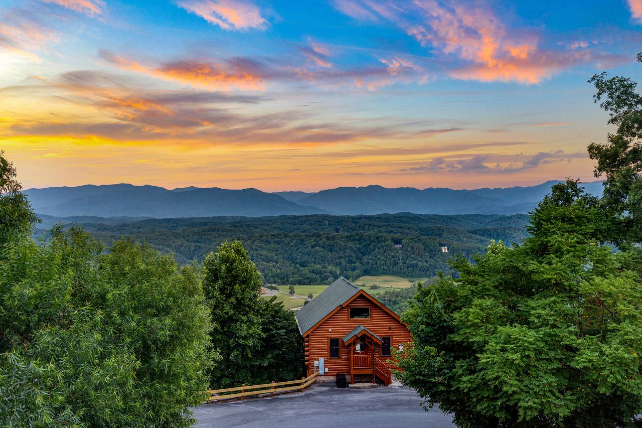 Beautiful views of The Great Smoky Mountains! Beautiful views of The Great Smoky Mountains!