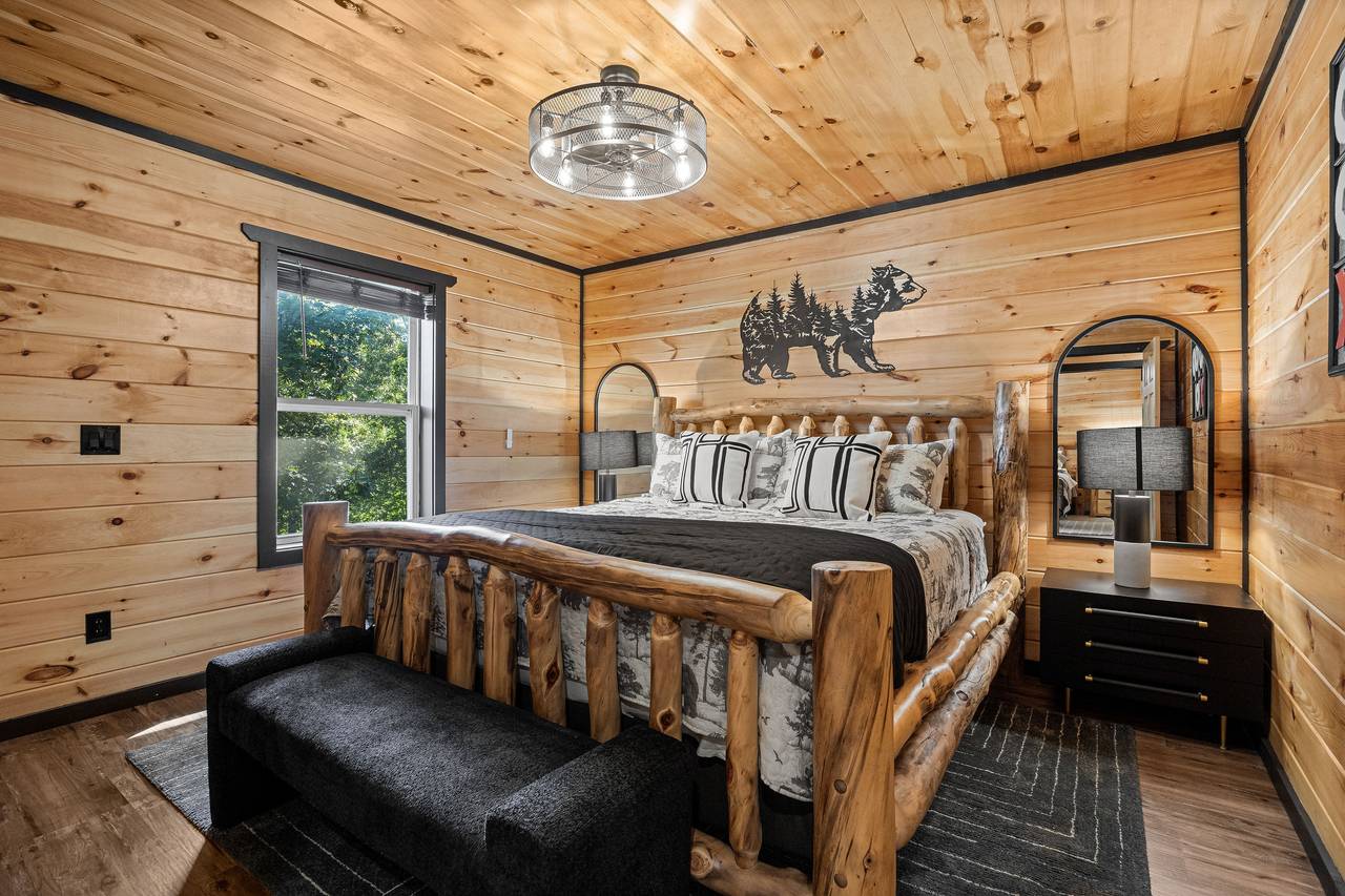 Entry level king bed with TV and shared full bath Entry level king bed with TV and shared full bath