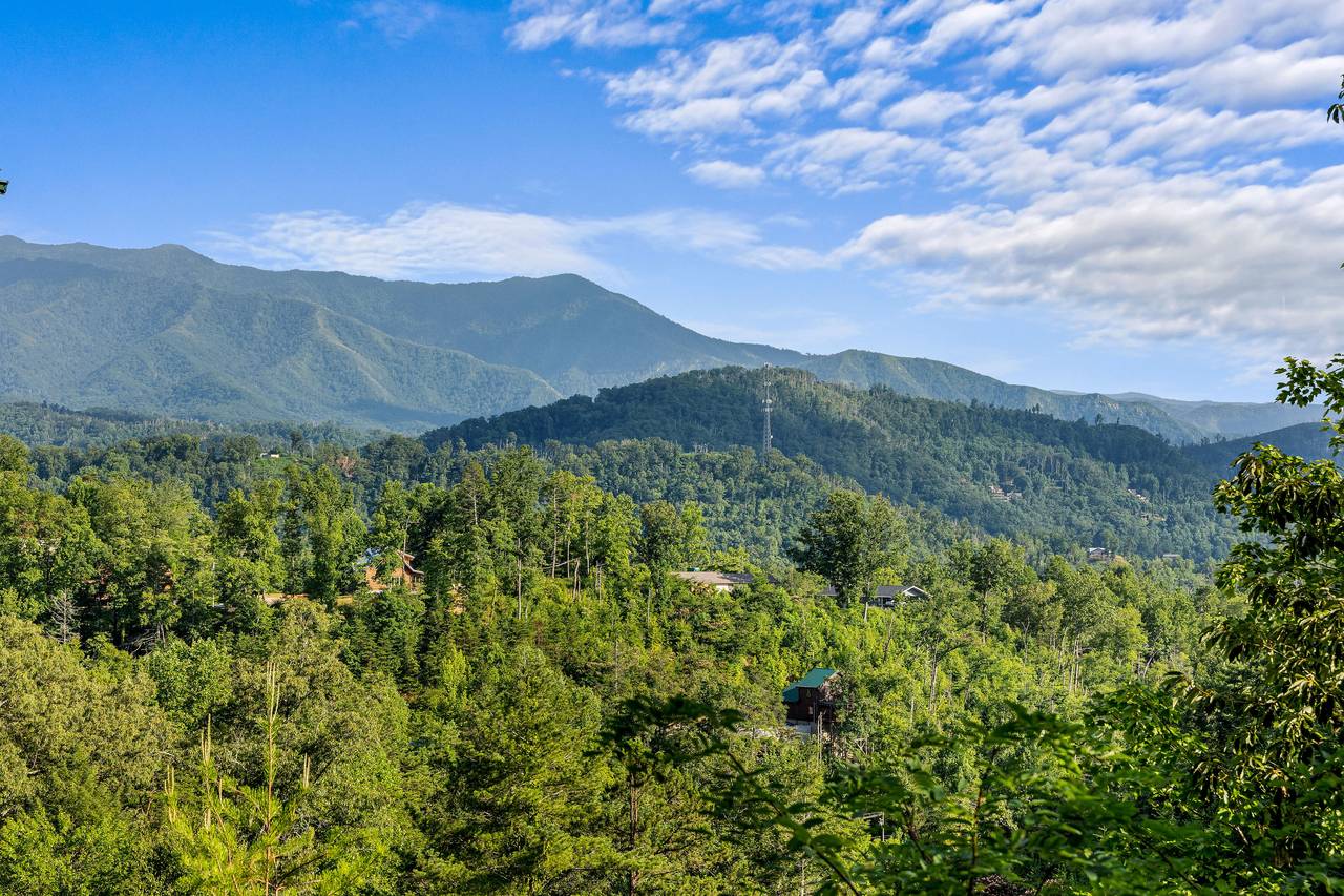 Gorgeous views of The Great Smoky Mountains! Gorgeous views of The Great Smoky Mountains!