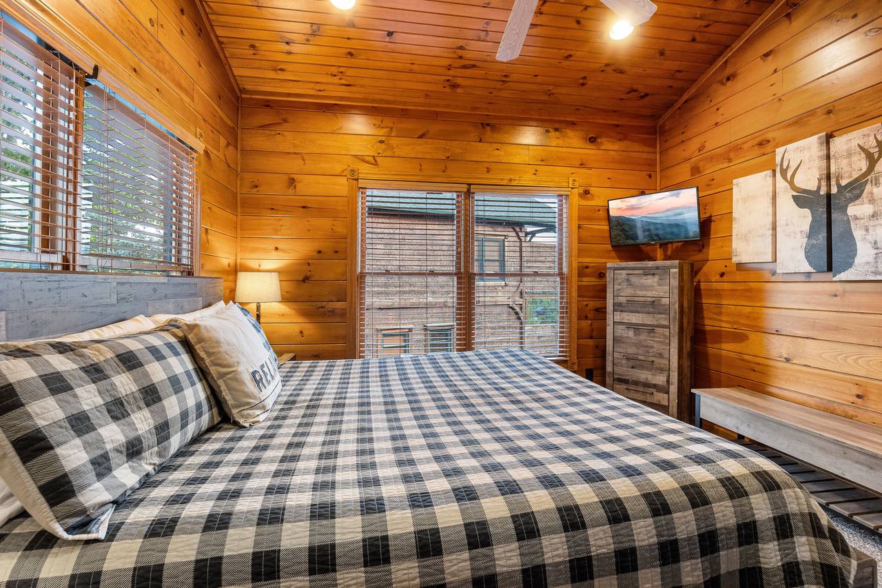 Entry level king bed with ensuite full bath & TV Entry level king bed with ensuite full bath & TV