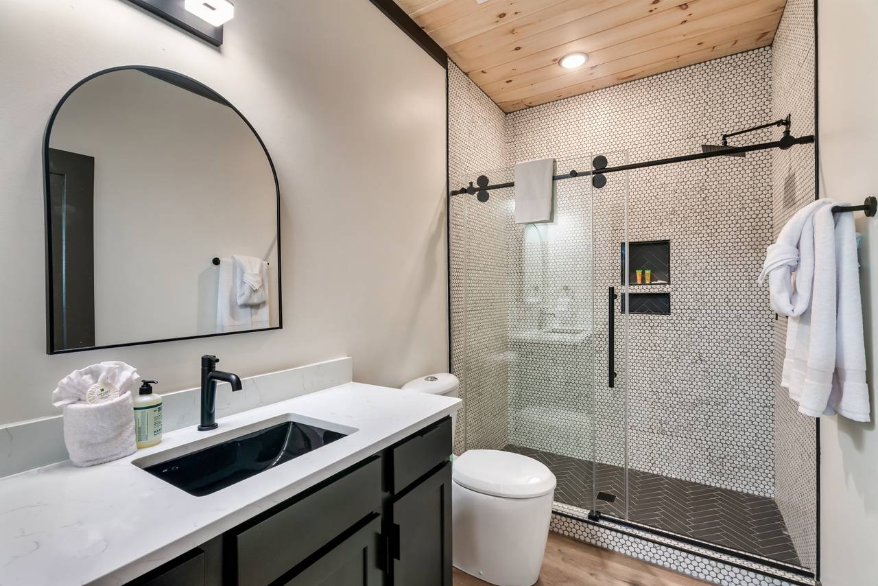 3rd upper level king ensuite full bath with standing shower 3rd upper level king ensuite full bath with standing shower