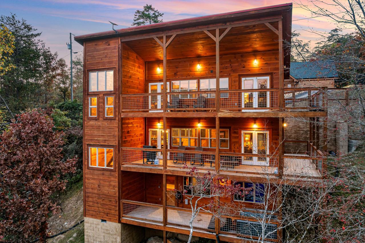 Exterior Exterior