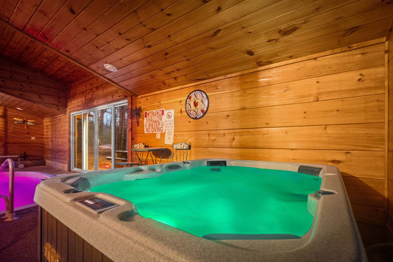 Relax in the covered hot tub! Relax in the covered hot tub!