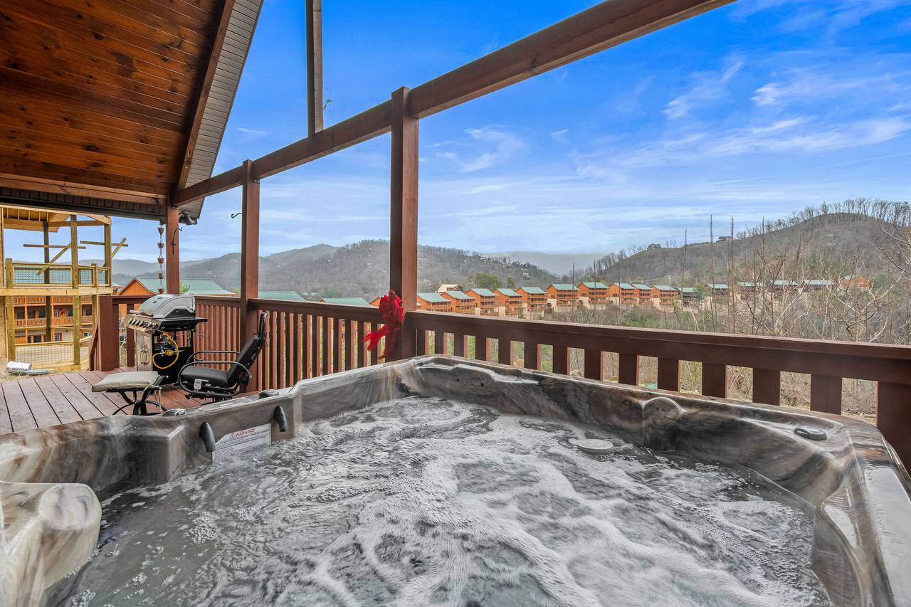 Soak your troubles away in your own private hot tub! Soak your troubles away in your own private hot tub!