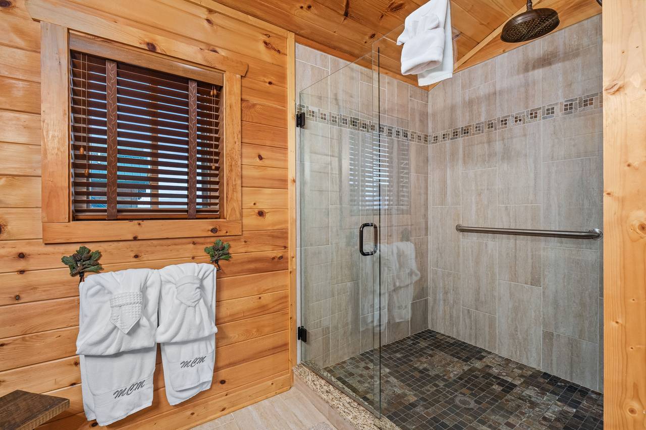Upper level full bathroom with standing shower Upper level full bathroom with standing shower