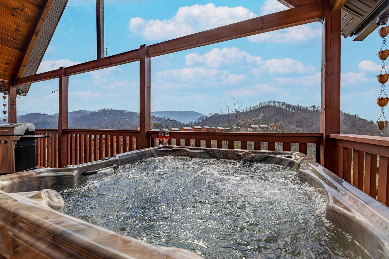 Soak your troubles away in your own private hot tub! Soak your troubles away in your own private hot tub!